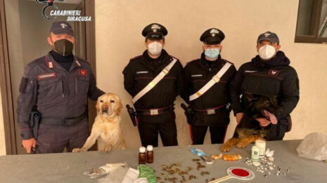 In-casa-eroina,-hashish-e-munizioni-2-arresti-a-Siracusa