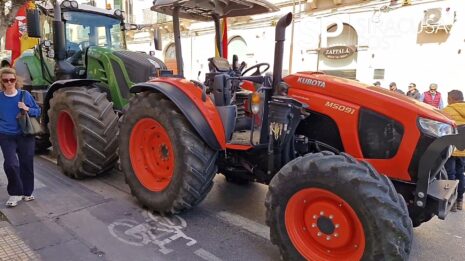 Dilaga la protesta dei trattori anche a Siracusa